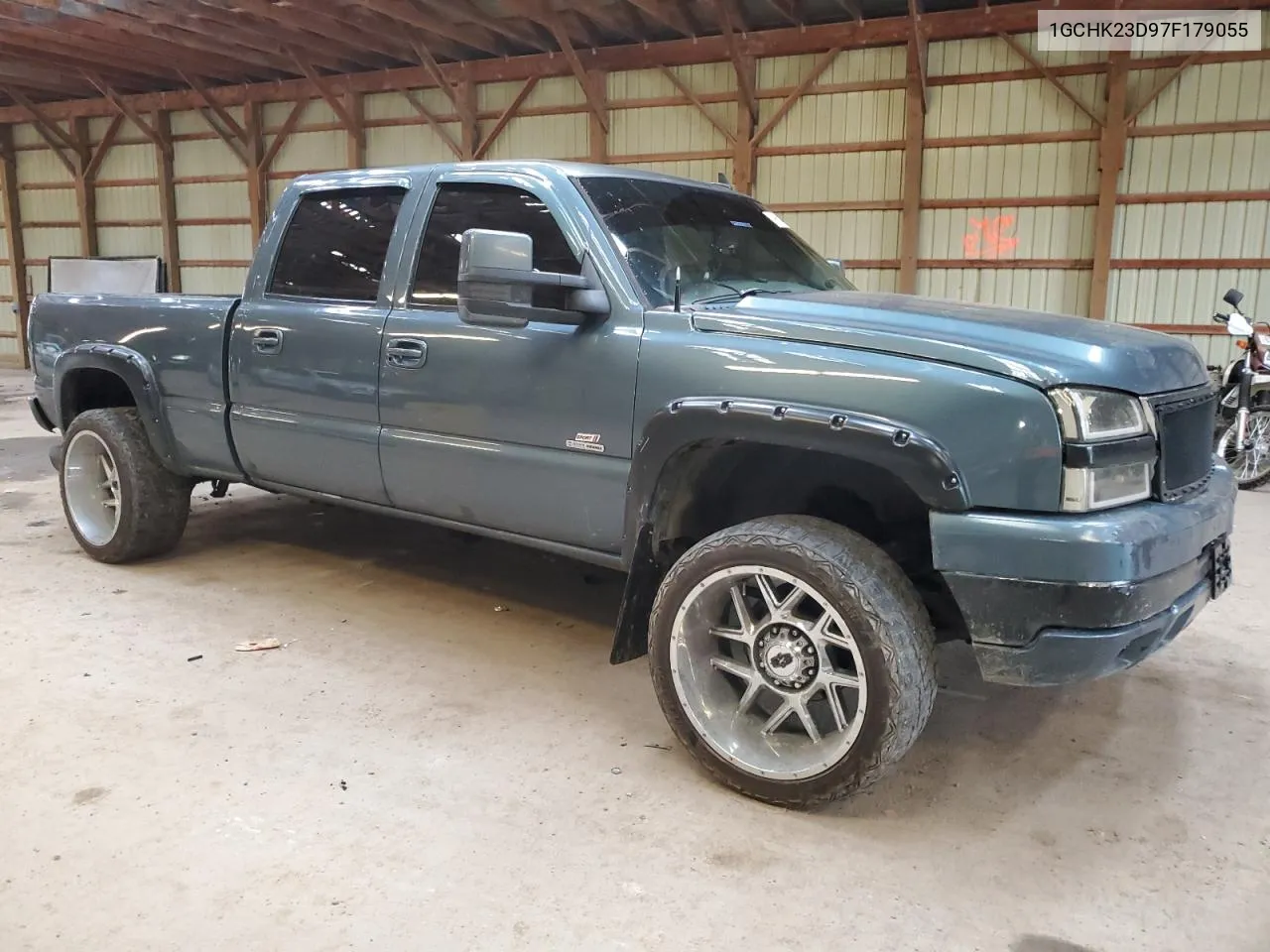 2007 Chevrolet Silverado K2500 Heavy Duty VIN: 1GCHK23D97F179055 Lot: 69698424