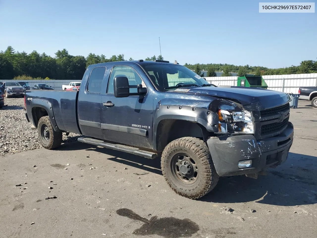 2007 Chevrolet Silverado K2500 Heavy Duty VIN: 1GCHK29697E572407 Lot: 70376444