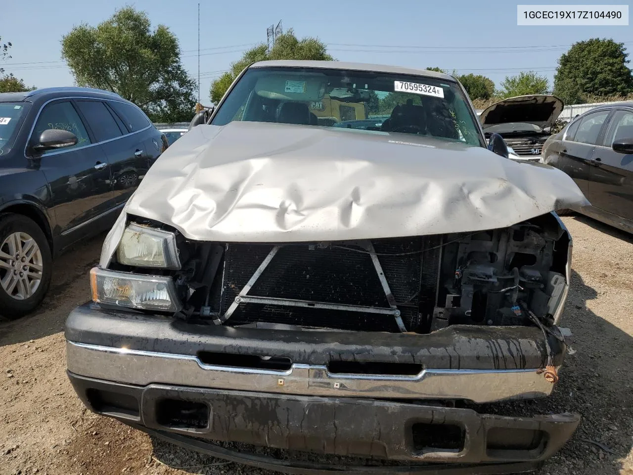 2007 Chevrolet Silverado C1500 Classic VIN: 1GCEC19X17Z104490 Lot: 70595324