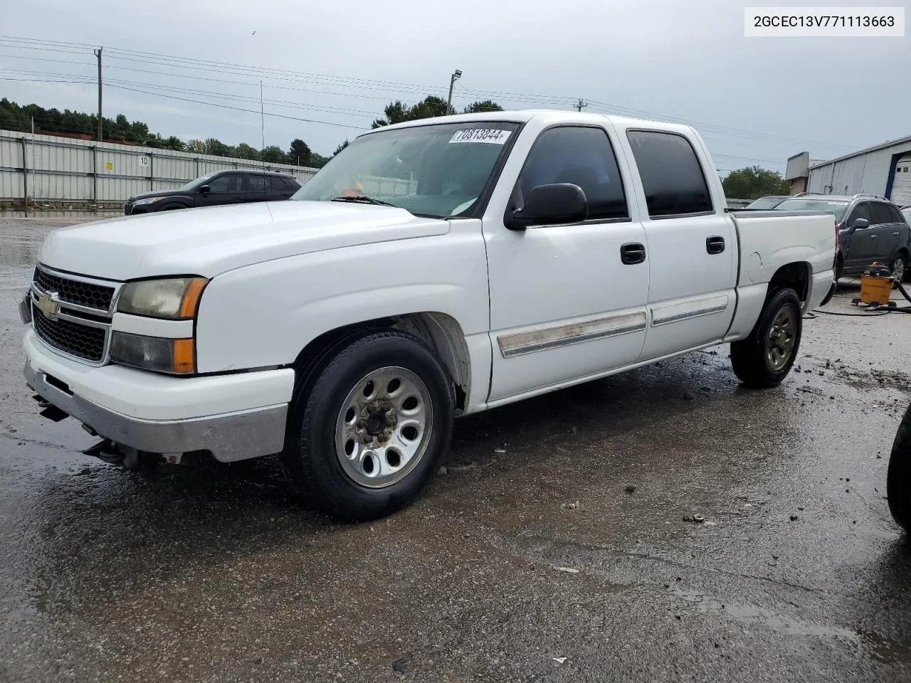 2007 Chevrolet Silverado C1500 Classic Crew Cab VIN: 2GCEC13V771113663 Lot: 70813844