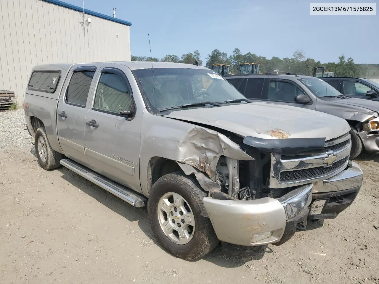 2007 Chevrolet Silverado K1500 Crew Cab VIN: 2GCEK13M671576825 Lot: 70894054