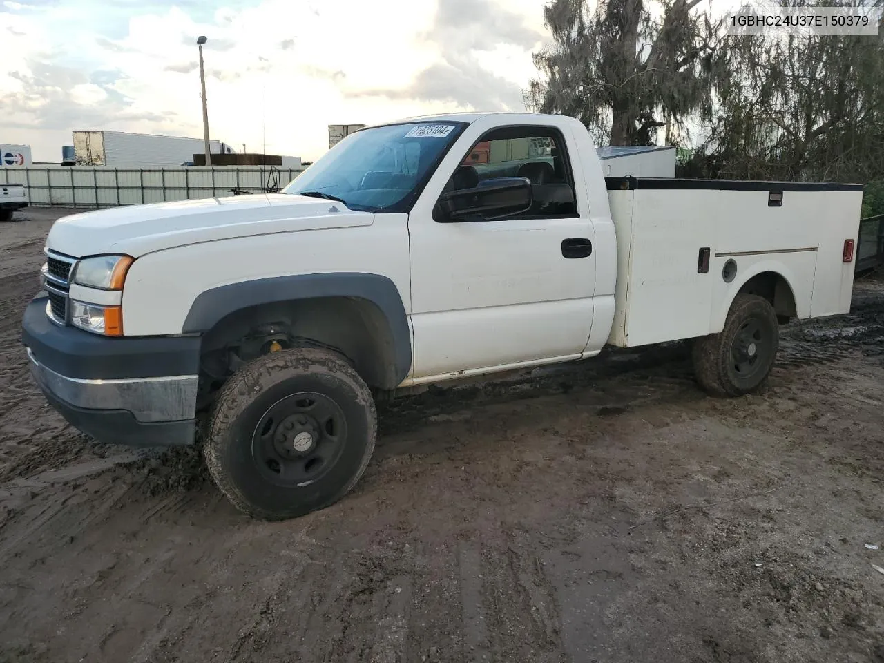 2007 Chevrolet Silverado C2500 Heavy Duty VIN: 1GBHC24U37E150379 Lot: 71023104