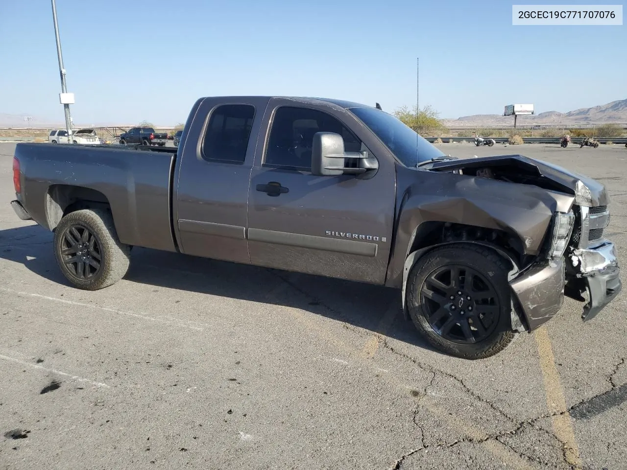 2GCEC19C771707076 2007 Chevrolet Silverado C1500