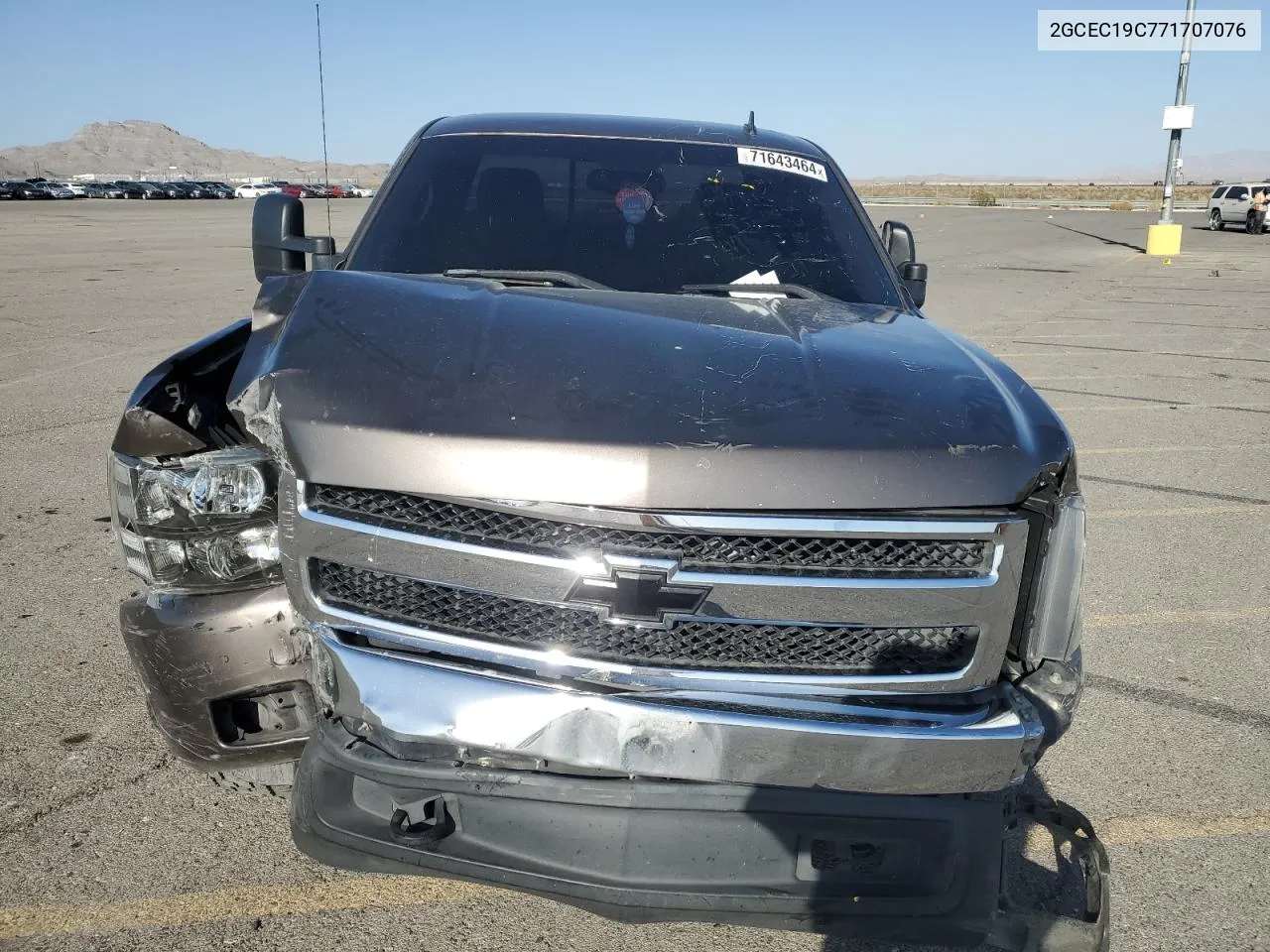 2007 Chevrolet Silverado C1500 VIN: 2GCEC19C771707076 Lot: 71643464