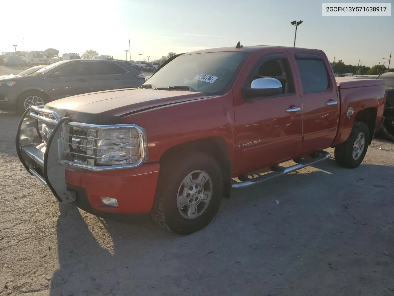 2007 Chevrolet Silverado K1500 Crew Cab VIN: 2GCFK13Y571638917 Lot: 71784794