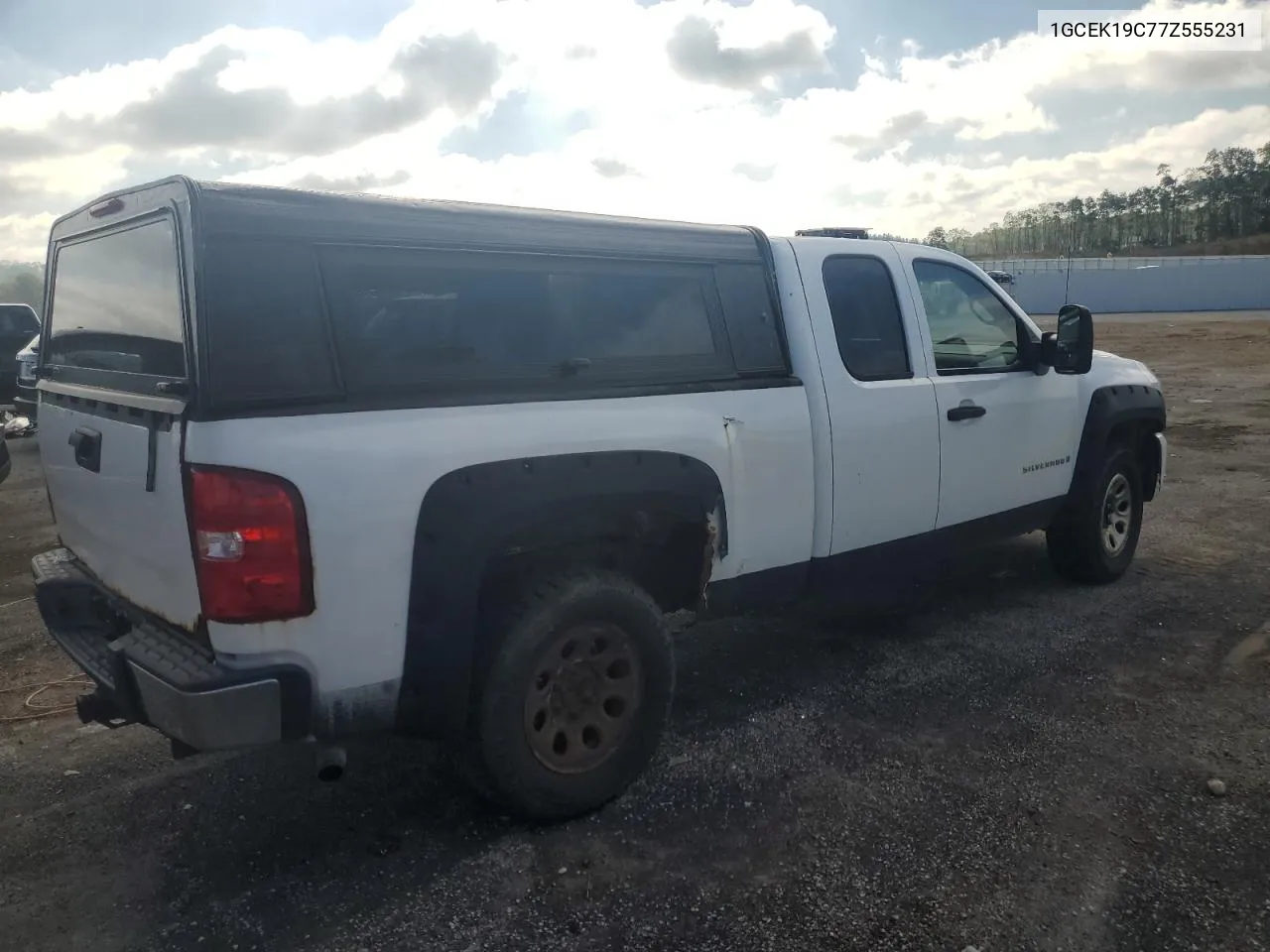 2007 Chevrolet Silverado K1500 VIN: 1GCEK19C77Z555231 Lot: 72423414