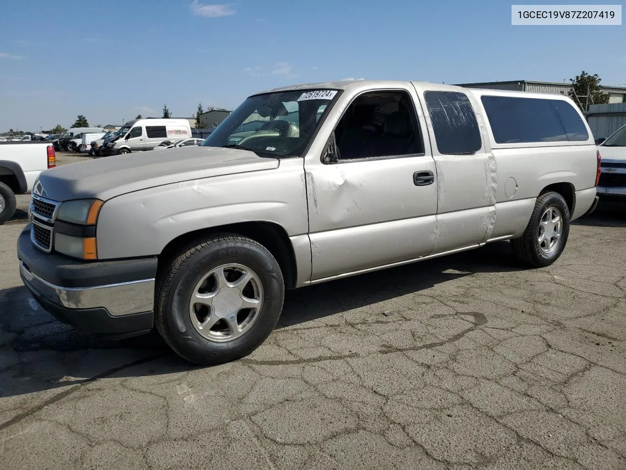 2007 Chevrolet Silverado C1500 Classic VIN: 1GCEC19V87Z207419 Lot: 72619724