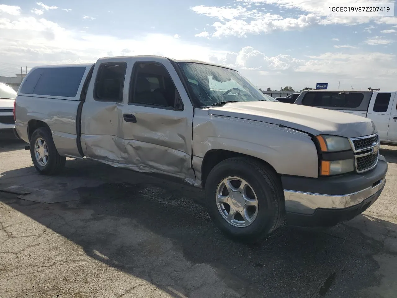 2007 Chevrolet Silverado C1500 Classic VIN: 1GCEC19V87Z207419 Lot: 72619724