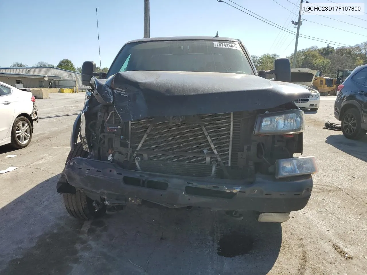 2007 Chevrolet Silverado C2500 Heavy Duty VIN: 1GCHC23D17F107800 Lot: 74742344