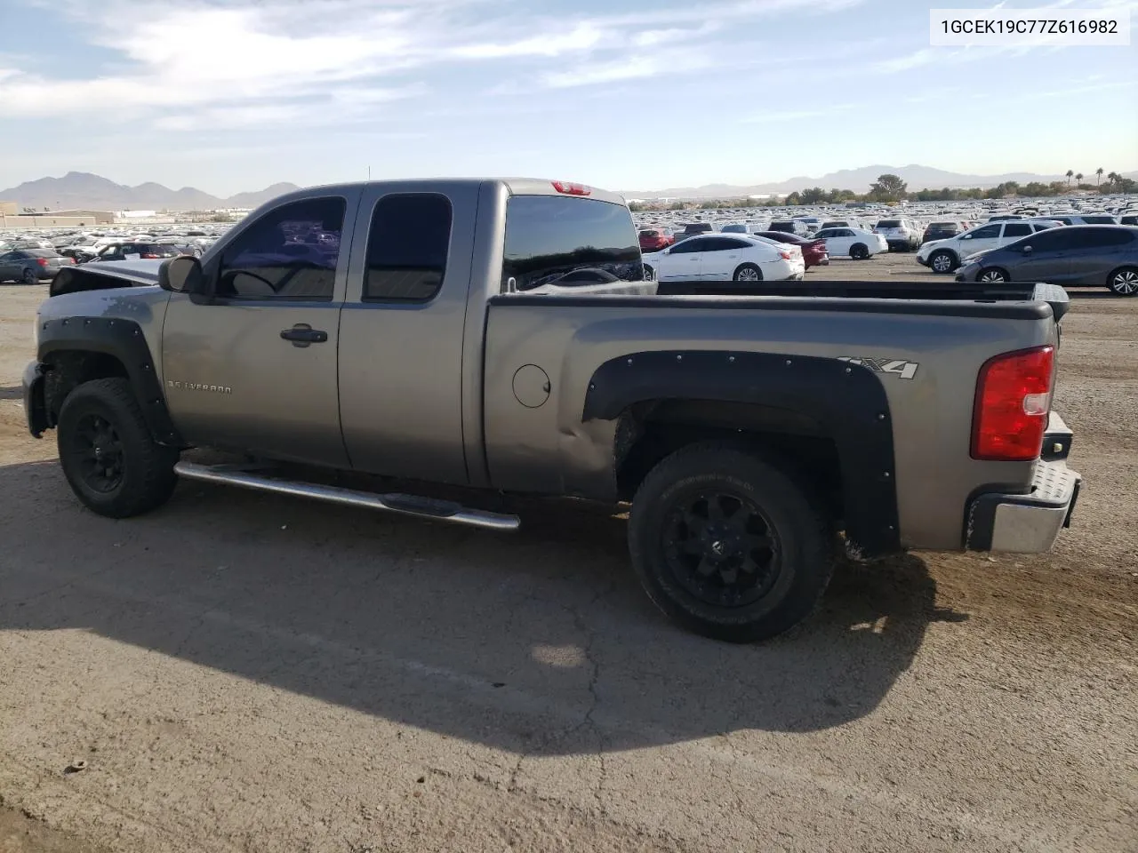 2007 Chevrolet Silverado K1500 VIN: 1GCEK19C77Z616982 Lot: 75725394