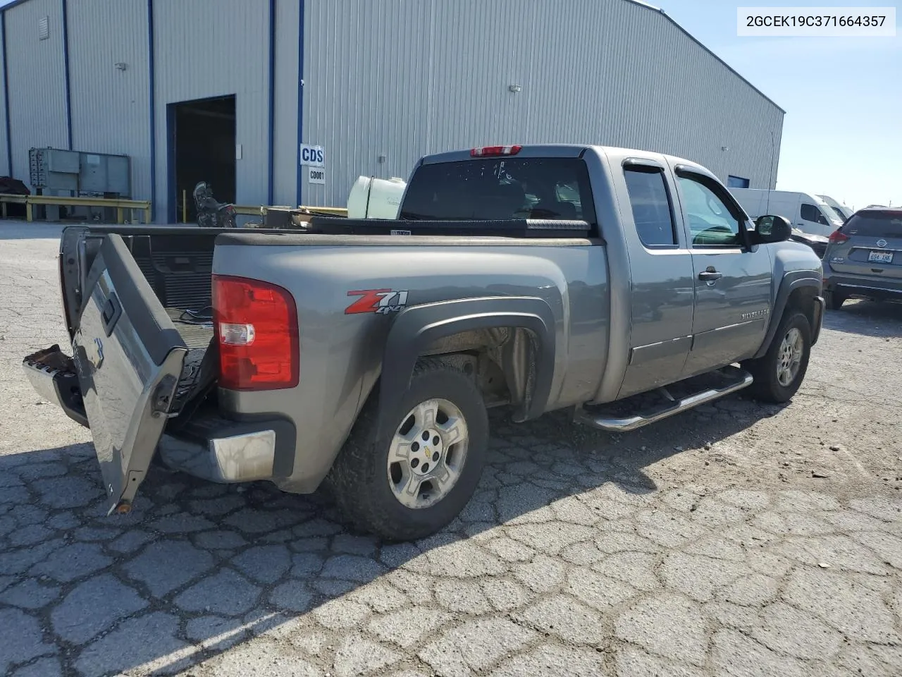 2007 Chevrolet Silverado K1500 VIN: 2GCEK19C371664357 Lot: 76733594