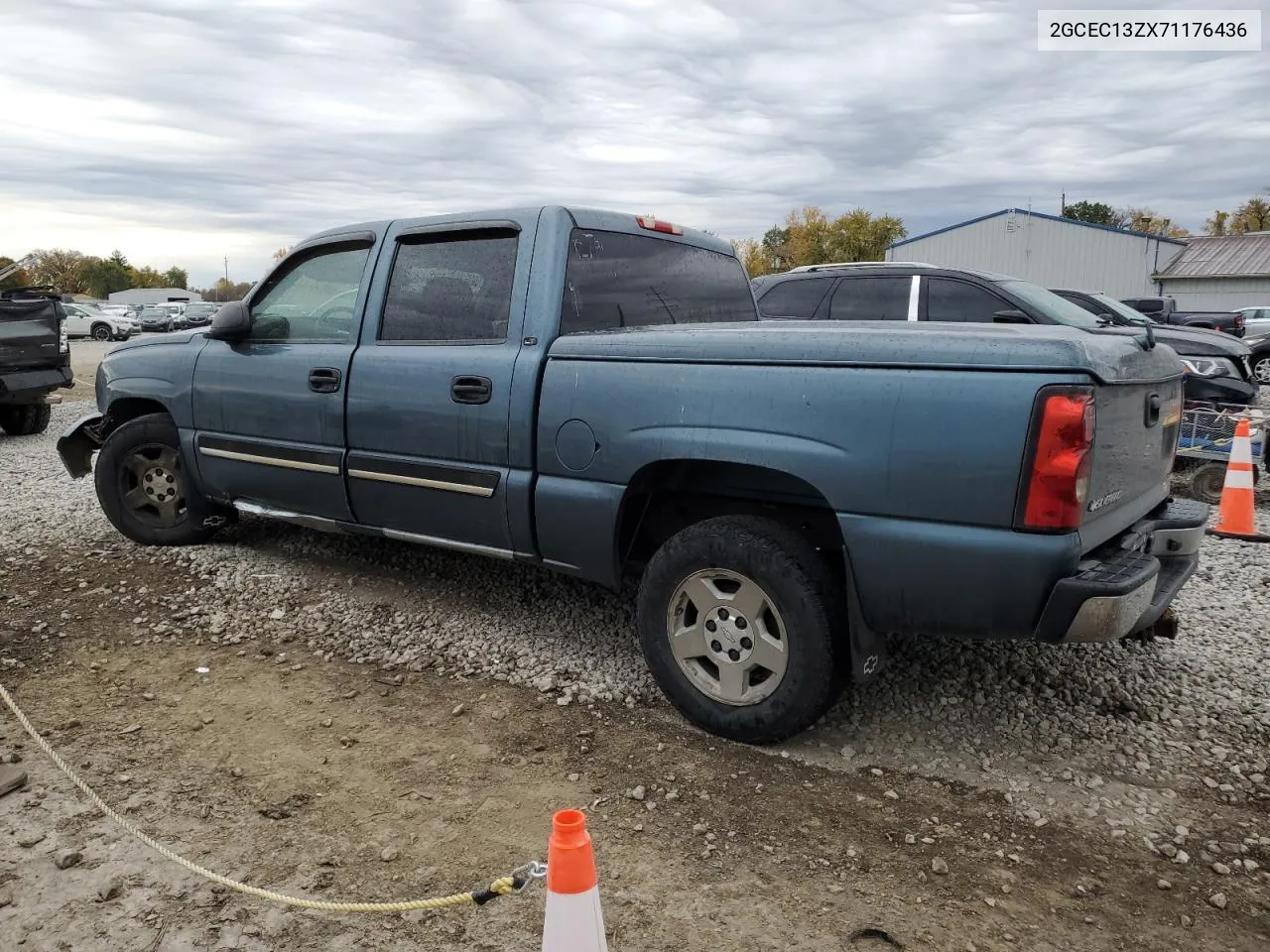 2007 Chevrolet Silverado C1500 Classic Crew Cab VIN: 2GCEC13ZX71176436 Lot: 77183414