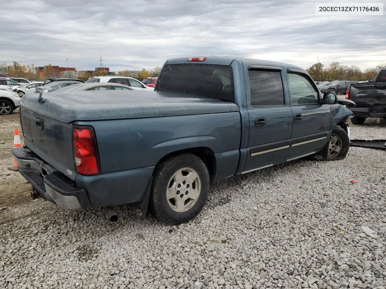 2007 Chevrolet Silverado C1500 Classic Crew Cab VIN: 2GCEC13ZX71176436 Lot: 77183414