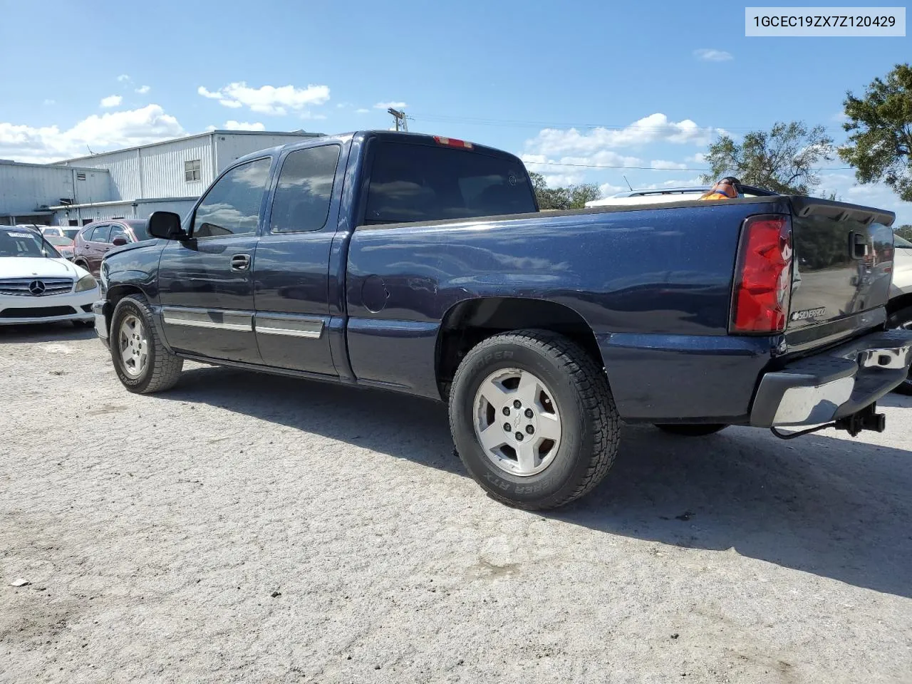 2007 Chevrolet Silverado C1500 Classic VIN: 1GCEC19ZX7Z120429 Lot: 77485204