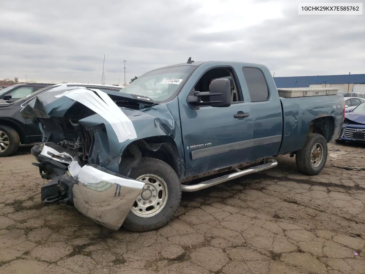 2007 Chevrolet Silverado K2500 Heavy Duty VIN: 1GCHK29KX7E585762 Lot: 77731244