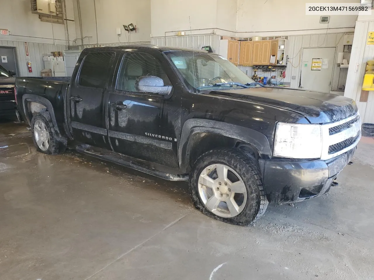 2007 Chevrolet Silverado K1500 Crew Cab VIN: 2GCEK13M471569582 Lot: 77906994