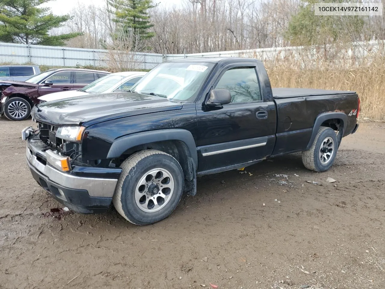 2007 Chevrolet Silverado K1500 Classic VIN: 1GCEK14V97Z161142 Lot: 79279624