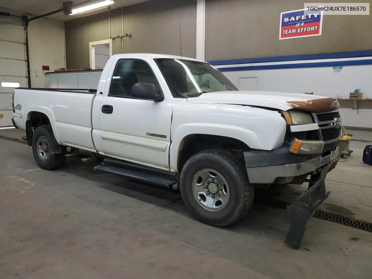 2007 Chevrolet Silverado K2500 Heavy Duty VIN: 1GCHK24UX7E186570 Lot: 79755624