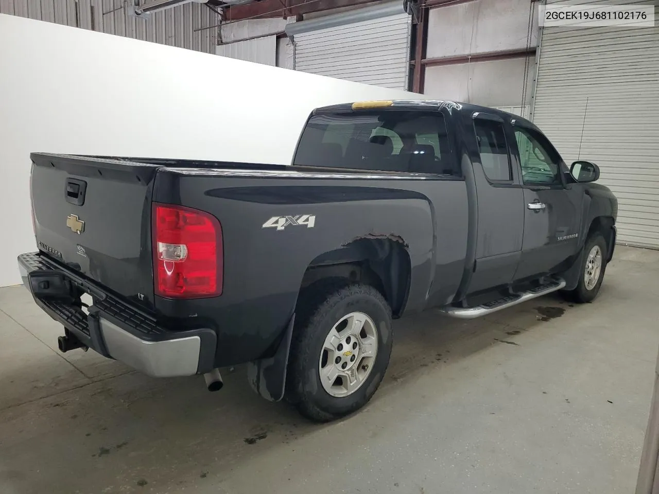 2008 Chevrolet Silverado K1500 VIN: 2GCEK19J681102176 Lot: 68074634