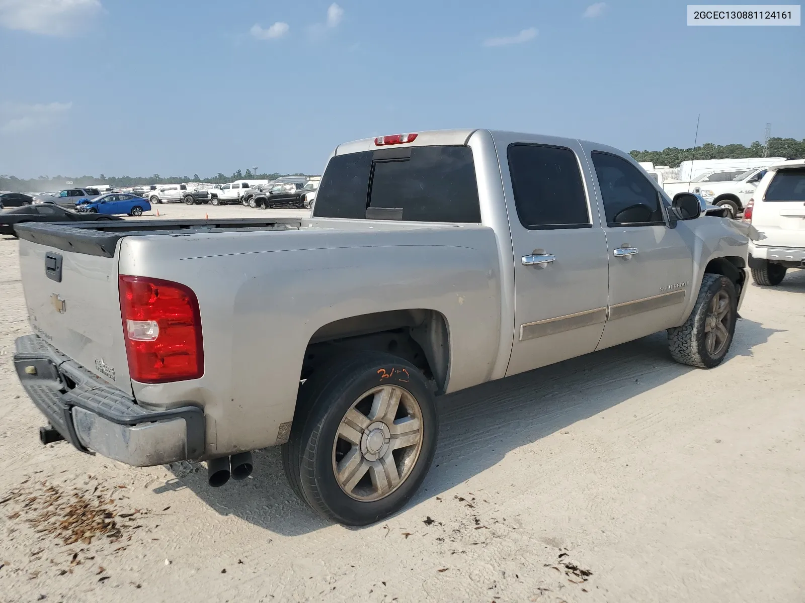 2008 Chevrolet Silverado C1500 VIN: 2GCEC130881124161 Lot: 68439484