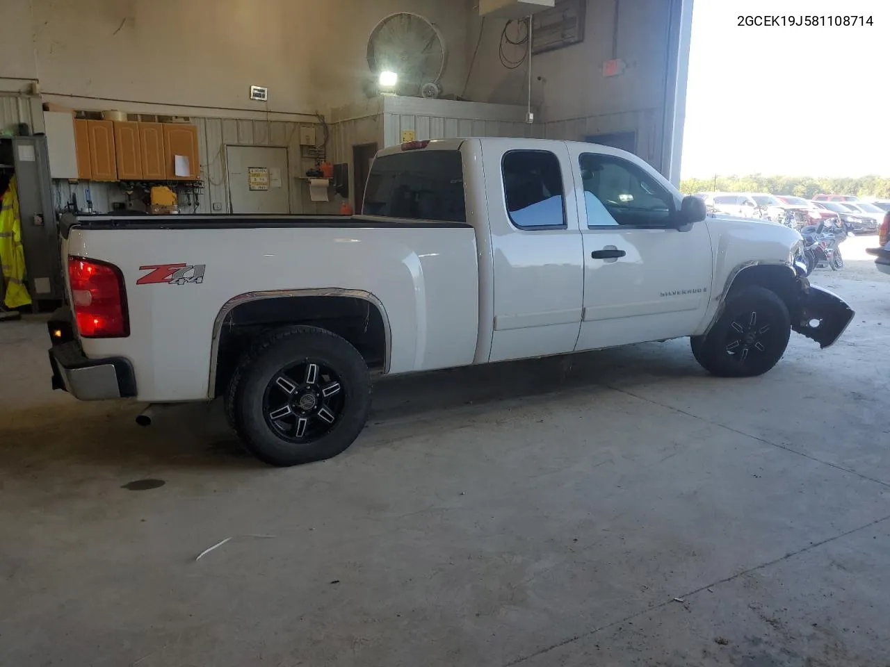 2008 Chevrolet Silverado K1500 VIN: 2GCEK19J581108714 Lot: 68488674