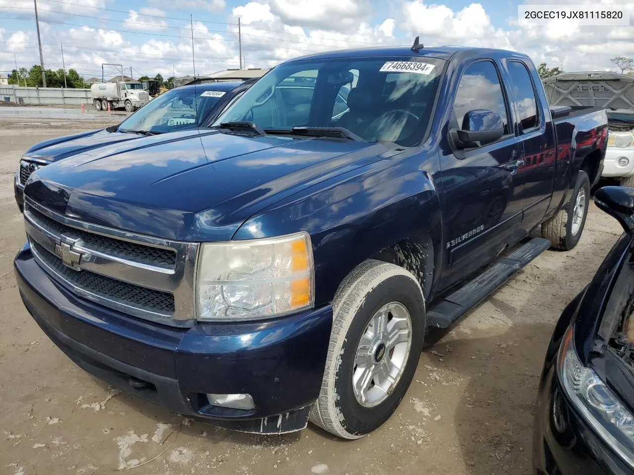 2008 Chevrolet Silverado C1500 VIN: 2GCEC19JX81115820 Lot: 74668394