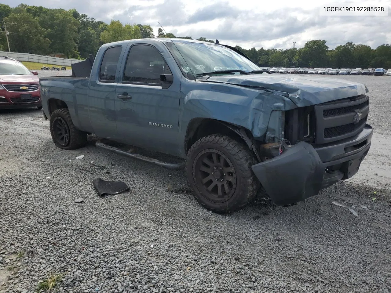 2009 Chevrolet Silverado K1500 VIN: 1GCEK19C19Z285528 Lot: 70892354