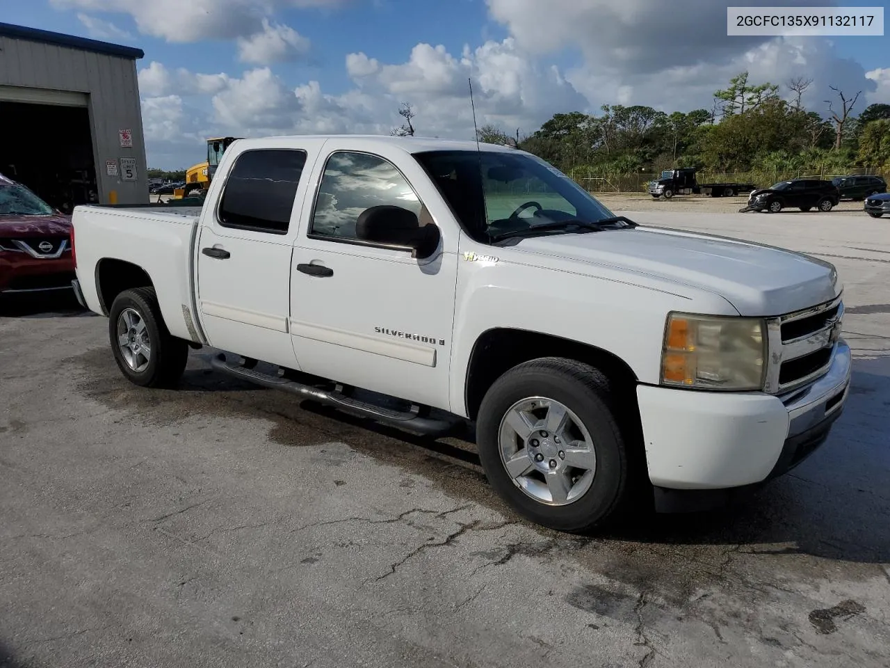 2009 Chevrolet Silverado C1500 Hybrid VIN: 2GCFC135X91132117 Lot: 74206224