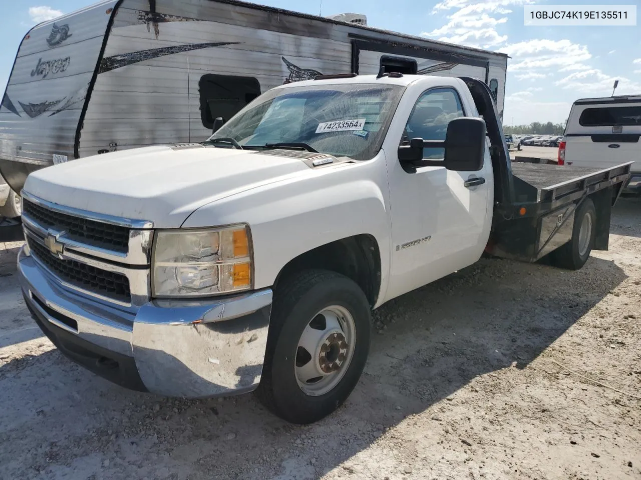 2009 Chevrolet Silverado C3500 VIN: 1GBJC74K19E135511 Lot: 74233564