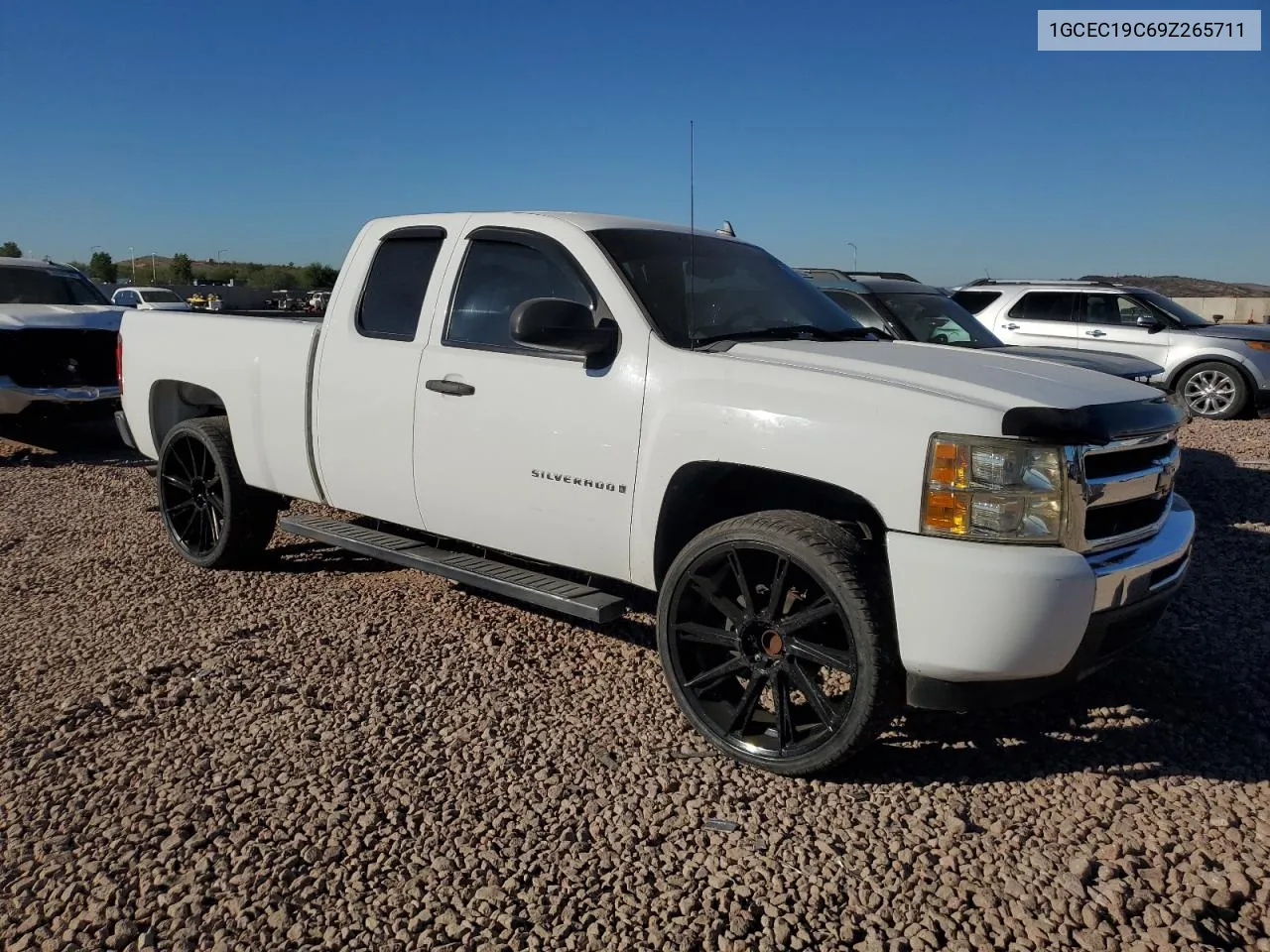 2009 Chevrolet Silverado C1500 VIN: 1GCEC19C69Z265711 Lot: 76830684