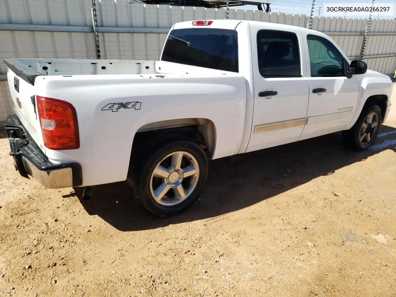 2010 Chevrolet Silverado K1500 Ls VIN: 3GCRKREA0AG266297 Lot: 43928514