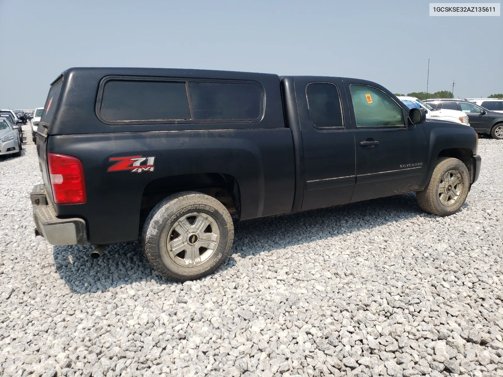 1GCSKSE32AZ135611 2010 Chevrolet Silverado K1500 Lt