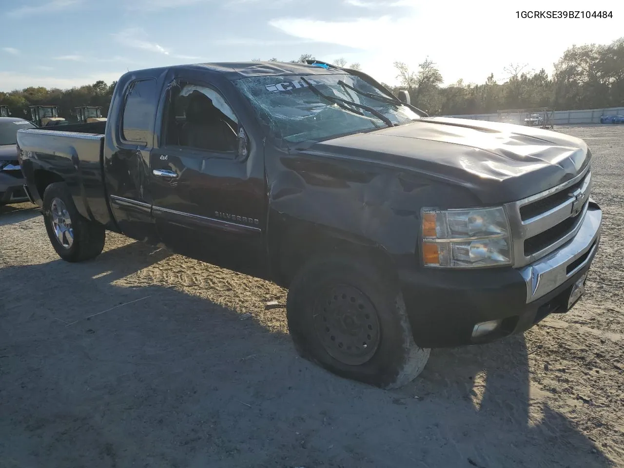 2011 Chevrolet Silverado K1500 Lt VIN: 1GCRKSE39BZ104484 Lot: 44088694