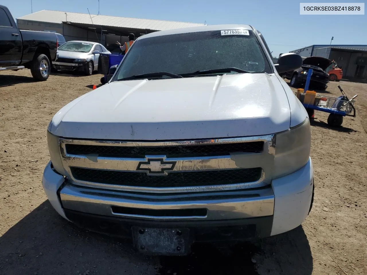 2011 Chevrolet Silverado K1500 Lt VIN: 1GCRKSE03BZ418878 Lot: 57763574