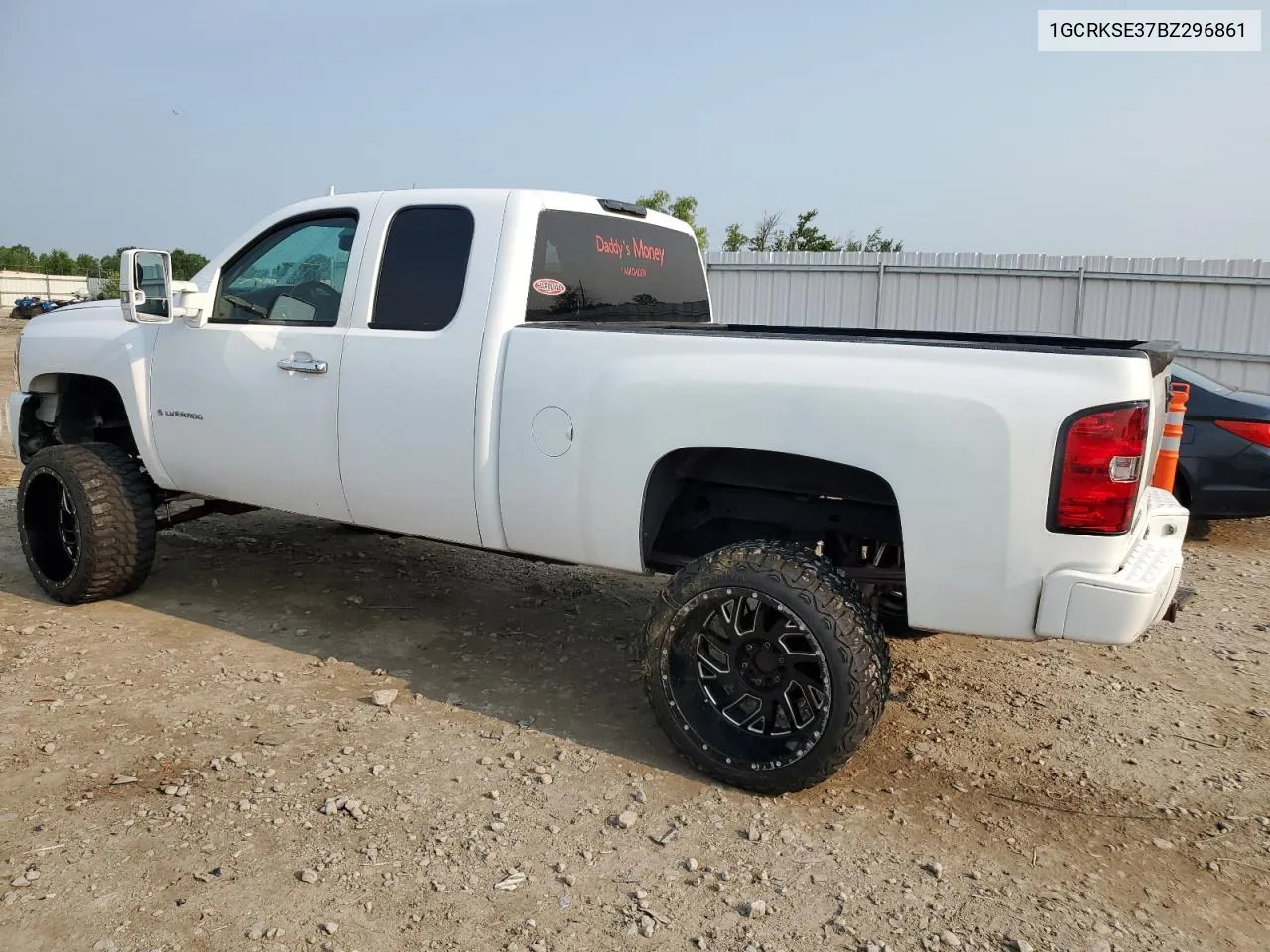 1GCRKSE37BZ296861 2011 Chevrolet Silverado K1500 Lt