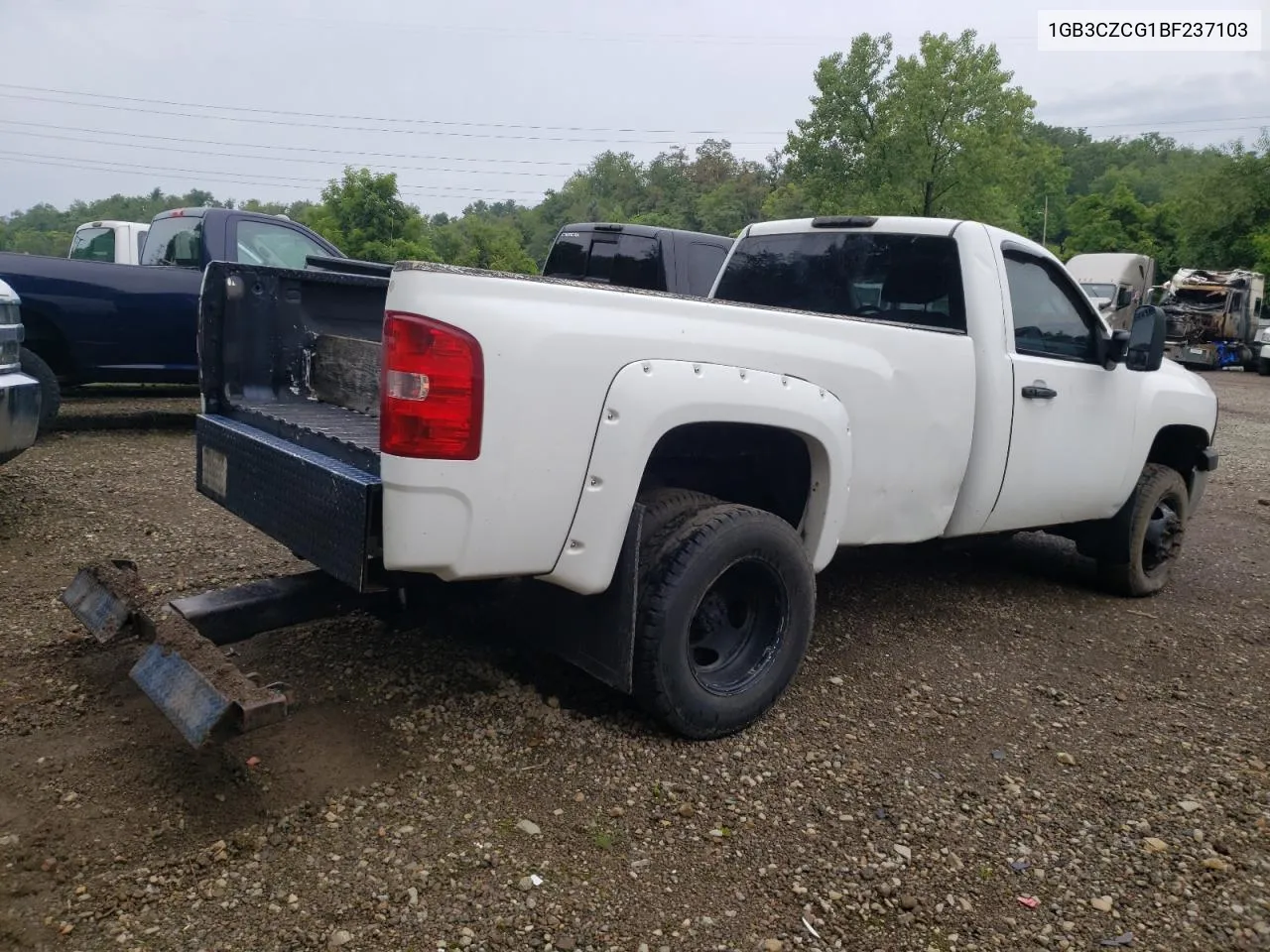 1GB3CZCG1BF237103 2011 Chevrolet Silverado C3500