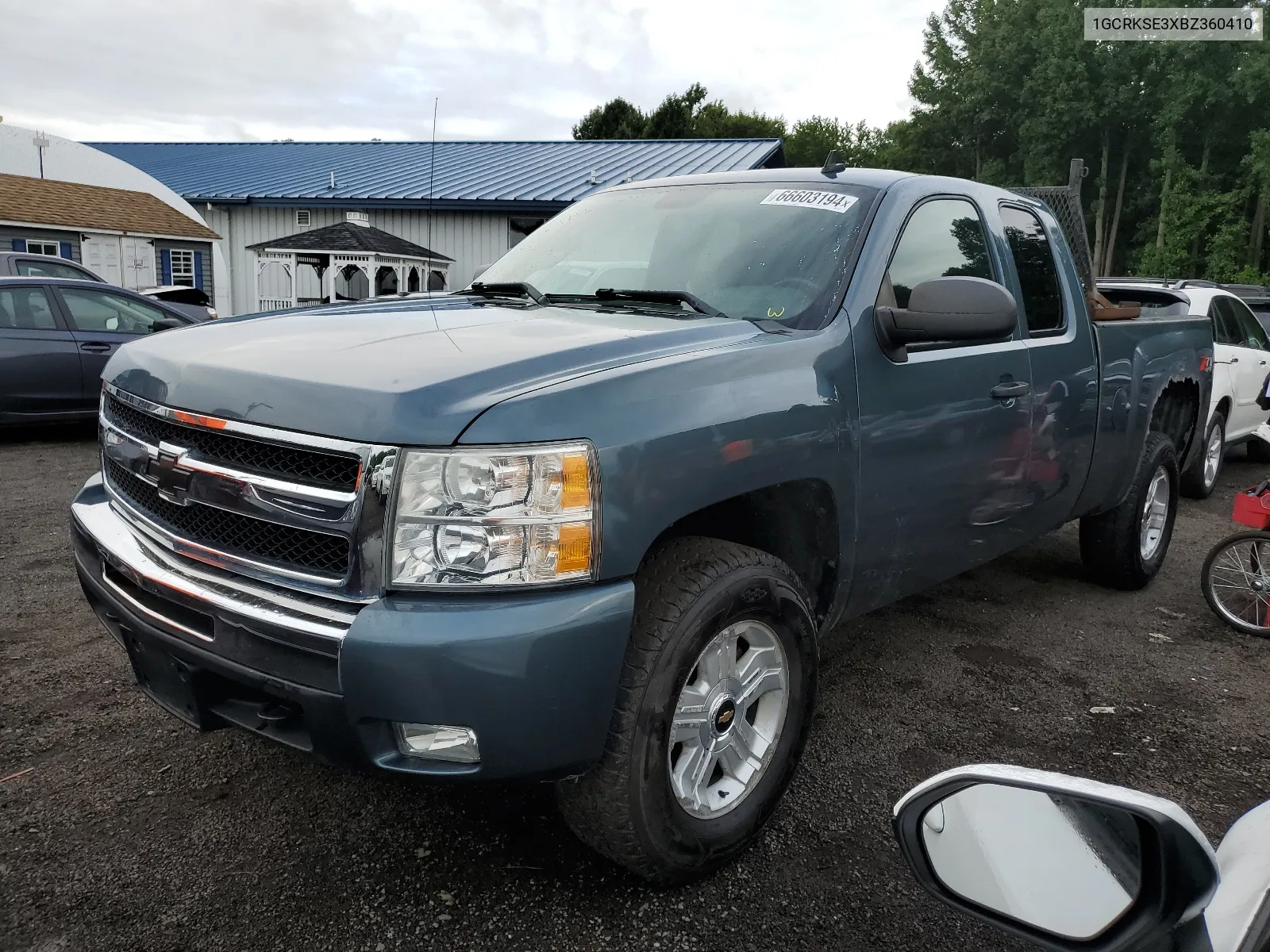 2011 Chevrolet Silverado K1500 Lt VIN: 1GCRKSE3XBZ360410 Lot: 66603194