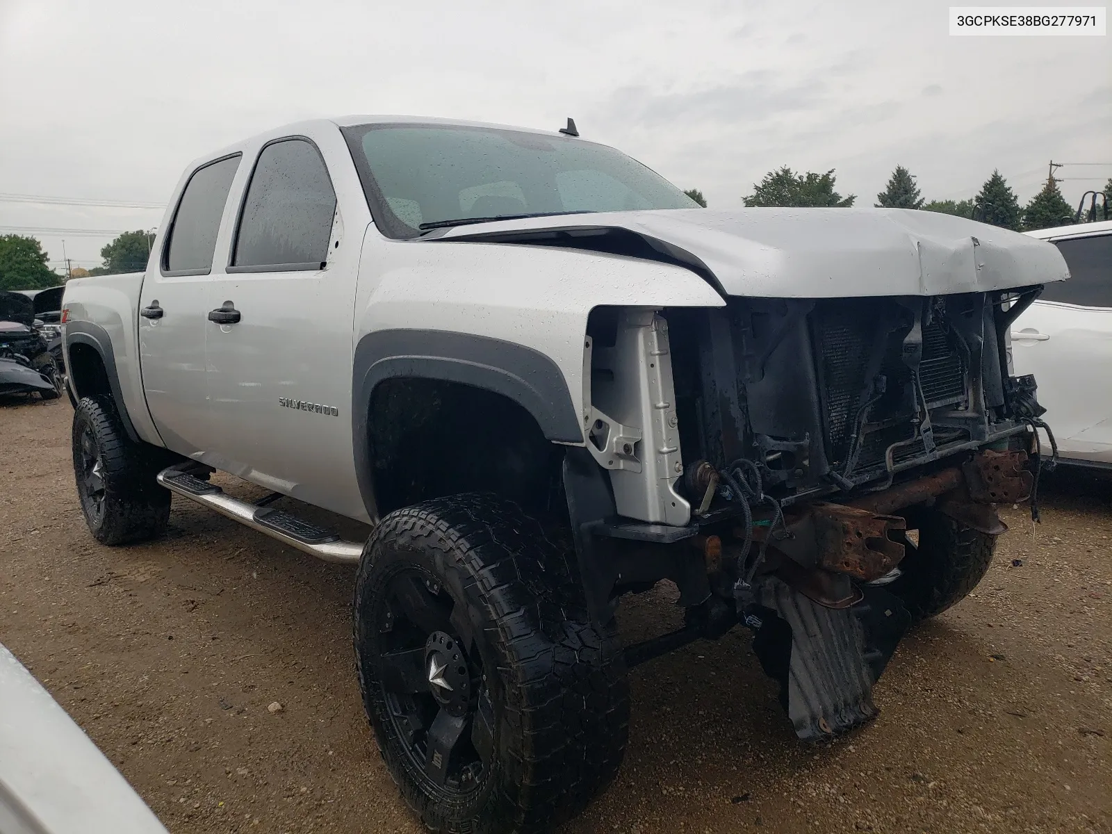 3GCPKSE38BG277971 2011 Chevrolet Silverado K1500 Lt