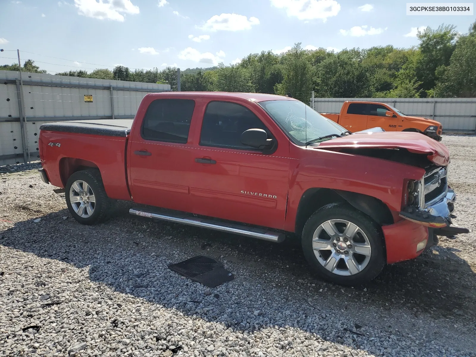 3GCPKSE38BG103334 2011 Chevrolet Silverado K1500 Lt