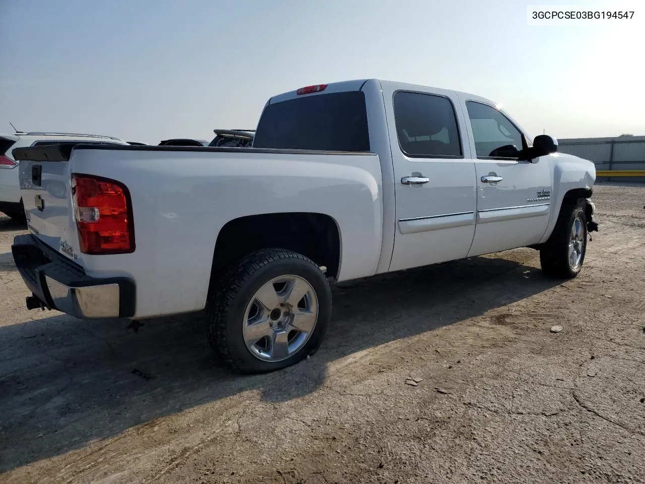 2011 Chevrolet Silverado C1500 Lt VIN: 3GCPCSE03BG194547 Lot: 68024194