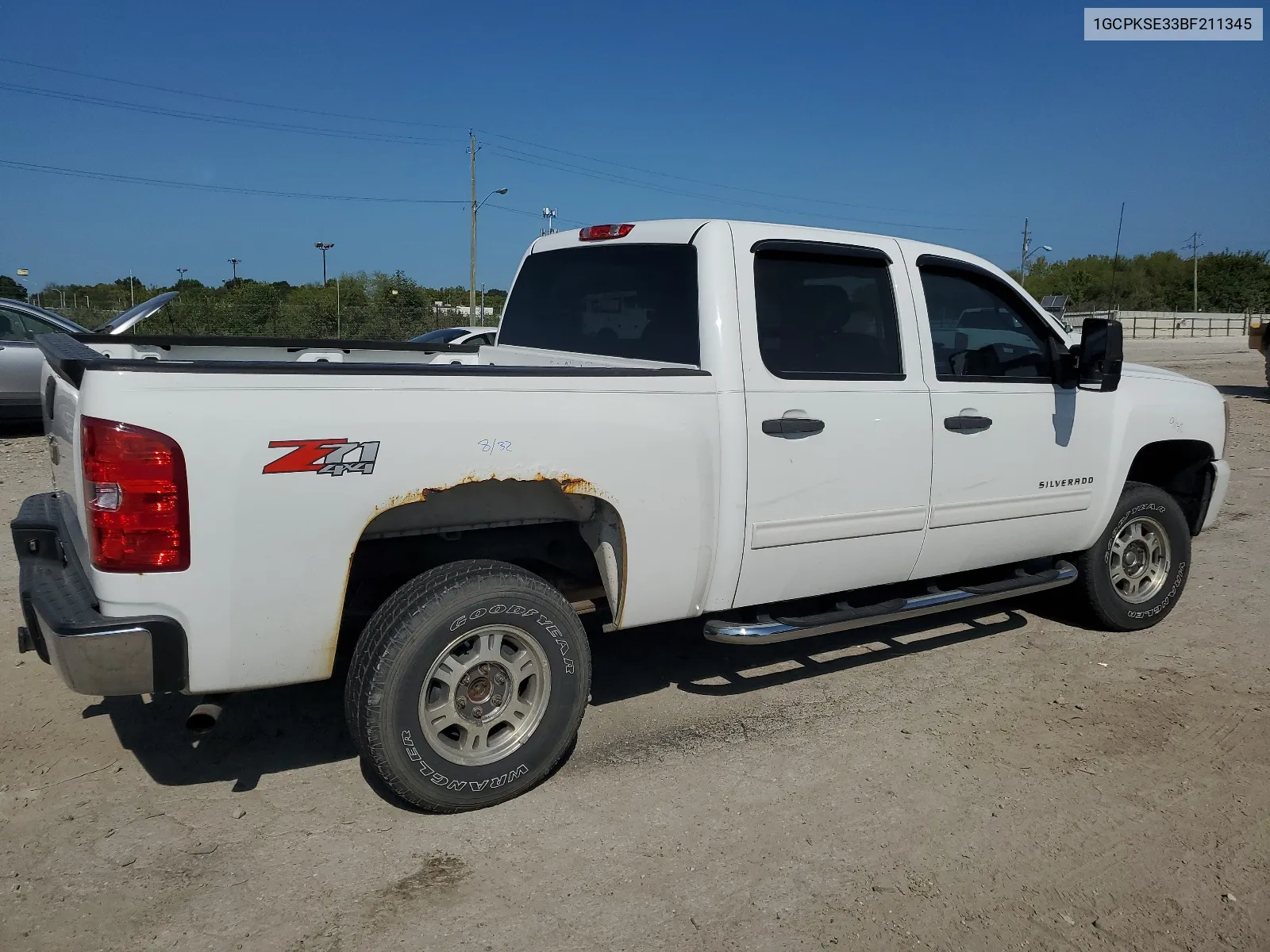 2011 Chevrolet Silverado K1500 Lt VIN: 1GCPKSE33BF211345 Lot: 68625864