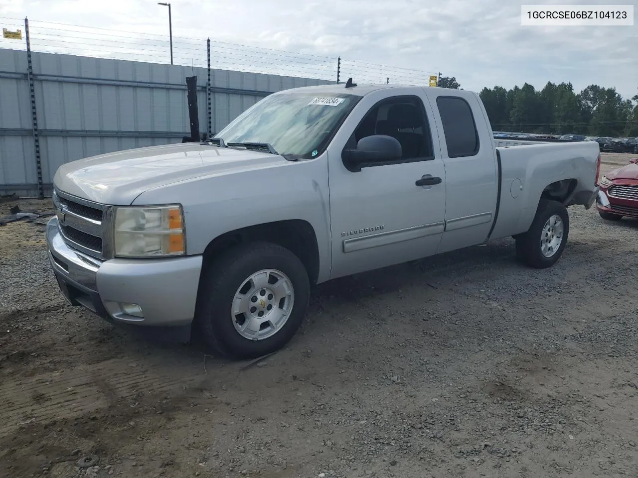 2011 Chevrolet Silverado C1500 Lt VIN: 1GCRCSE06BZ104123 Lot: 68741834