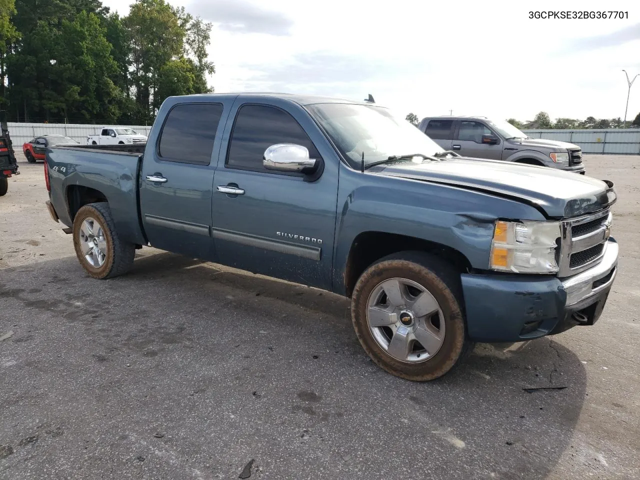 2011 Chevrolet Silverado K1500 Lt VIN: 3GCPKSE32BG367701 Lot: 70217194