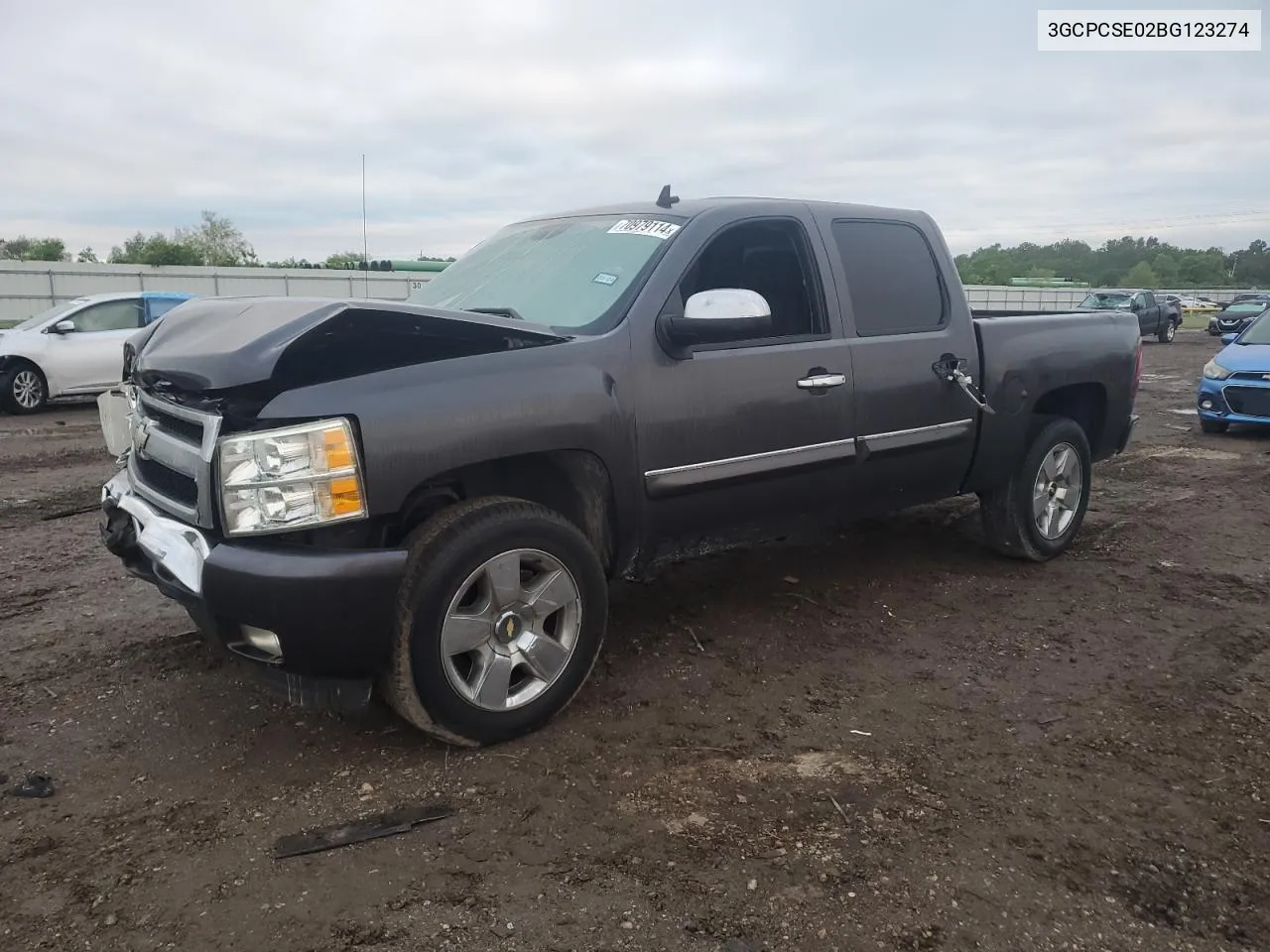 2011 Chevrolet Silverado C1500 Lt VIN: 3GCPCSE02BG123274 Lot: 70979114