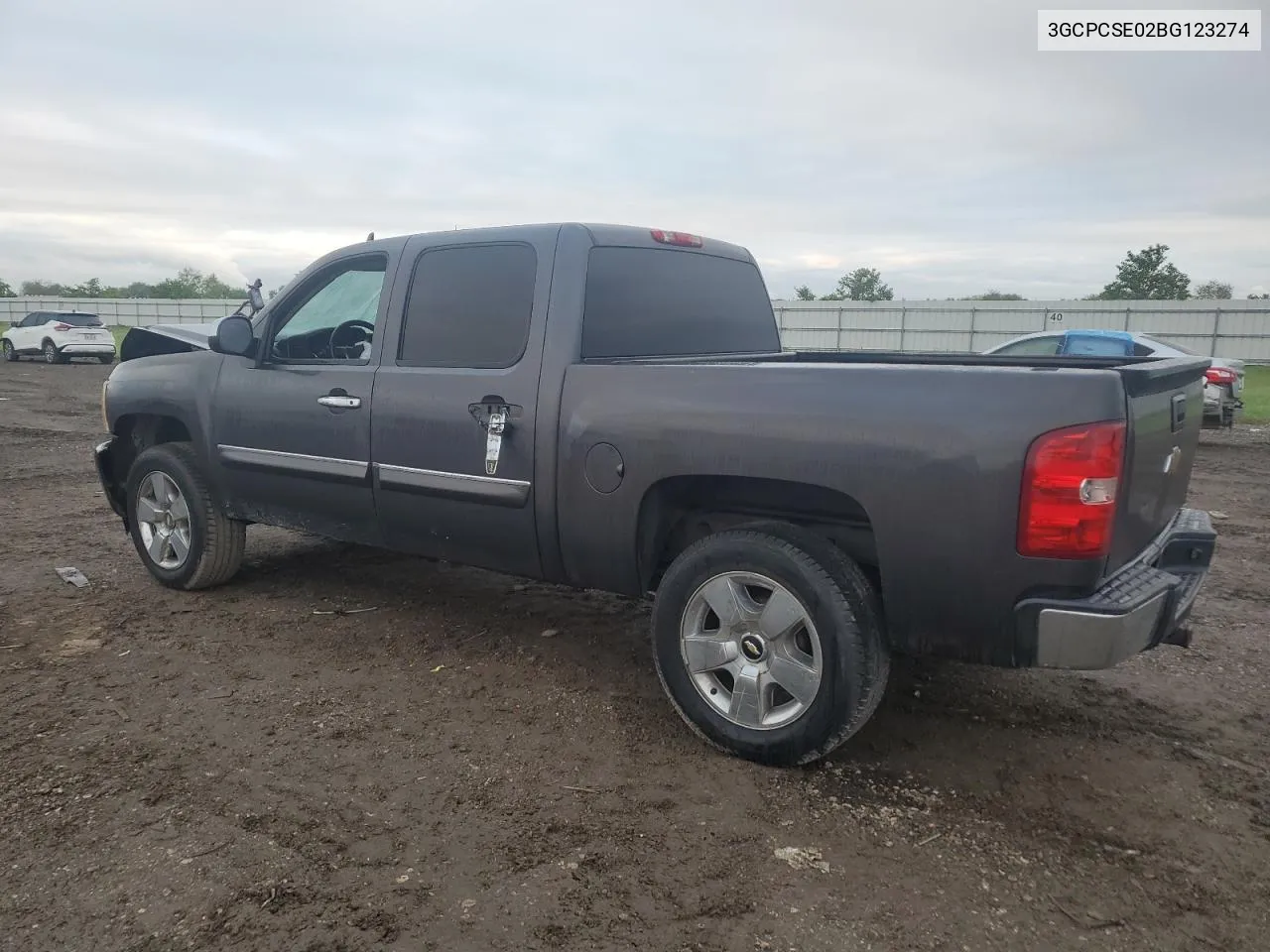 2011 Chevrolet Silverado C1500 Lt VIN: 3GCPCSE02BG123274 Lot: 70979114