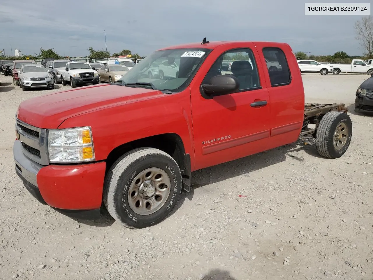 2011 Chevrolet Silverado C1500 Ls VIN: 1GCRCREA1BZ309124 Lot: 71404204