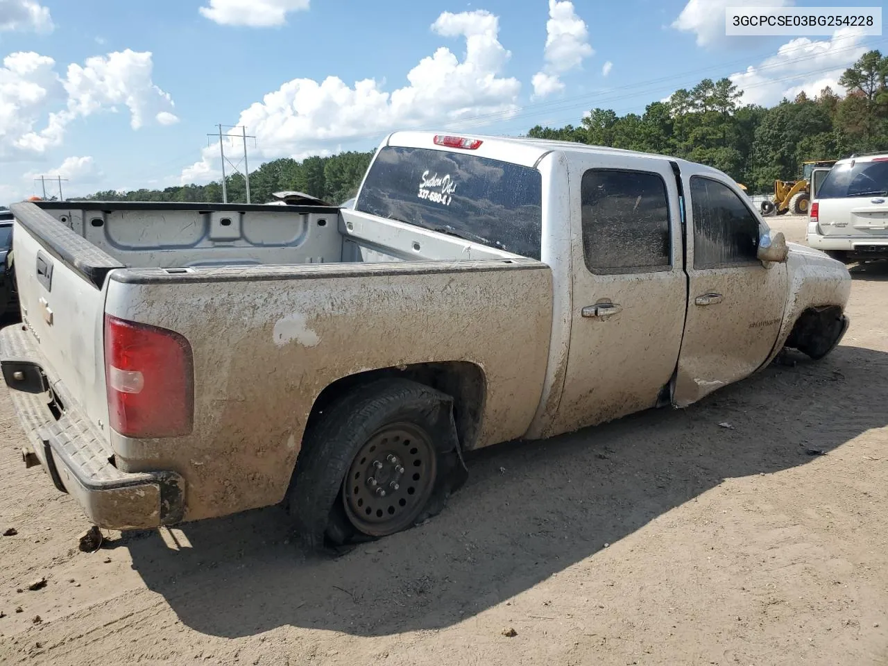 3GCPCSE03BG254228 2011 Chevrolet Silverado C1500 Lt