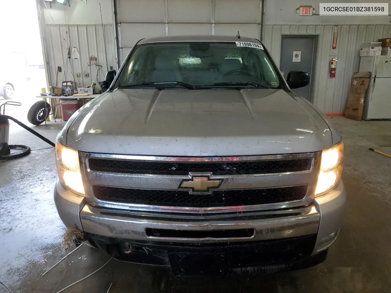 1GCRCSE01BZ381598 2011 Chevrolet Silverado C1500 Lt