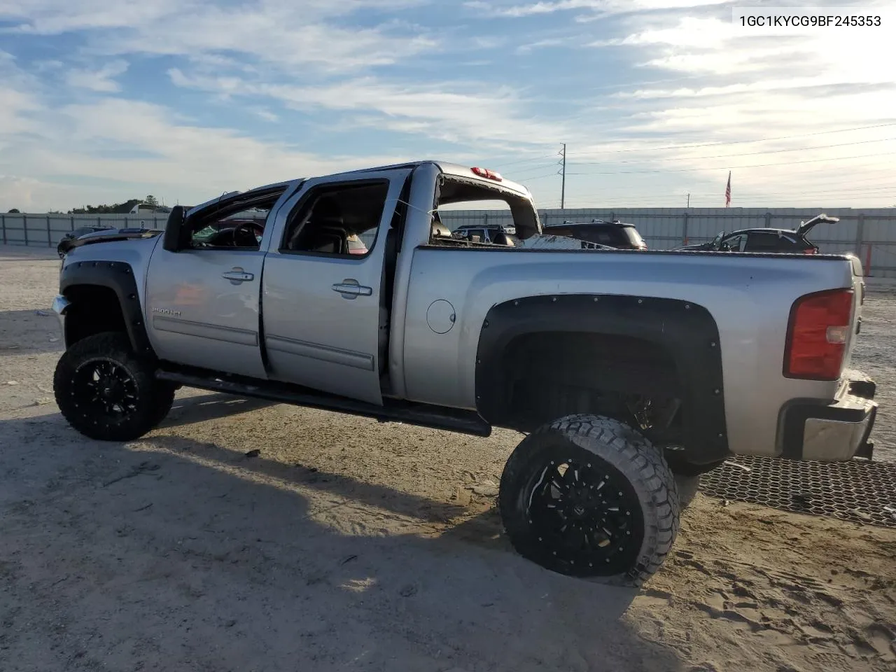 2011 Chevrolet Silverado K2500 Heavy Duty Ltz VIN: 1GC1KYCG9BF245353 Lot: 72975414