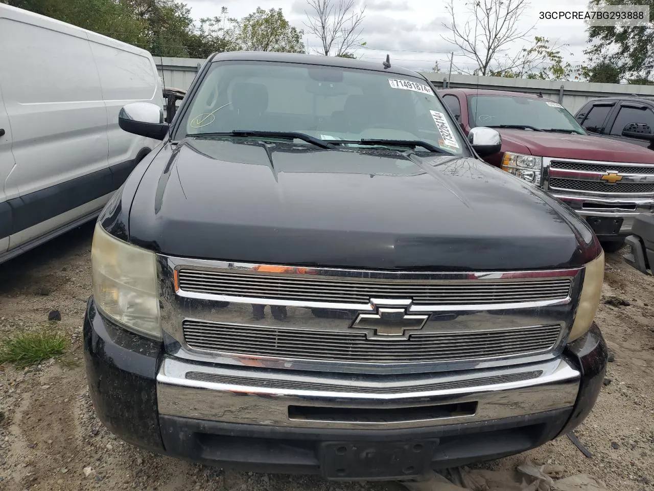 2011 Chevrolet Silverado C1500 Ls VIN: 3GCPCREA7BG293888 Lot: 73226414